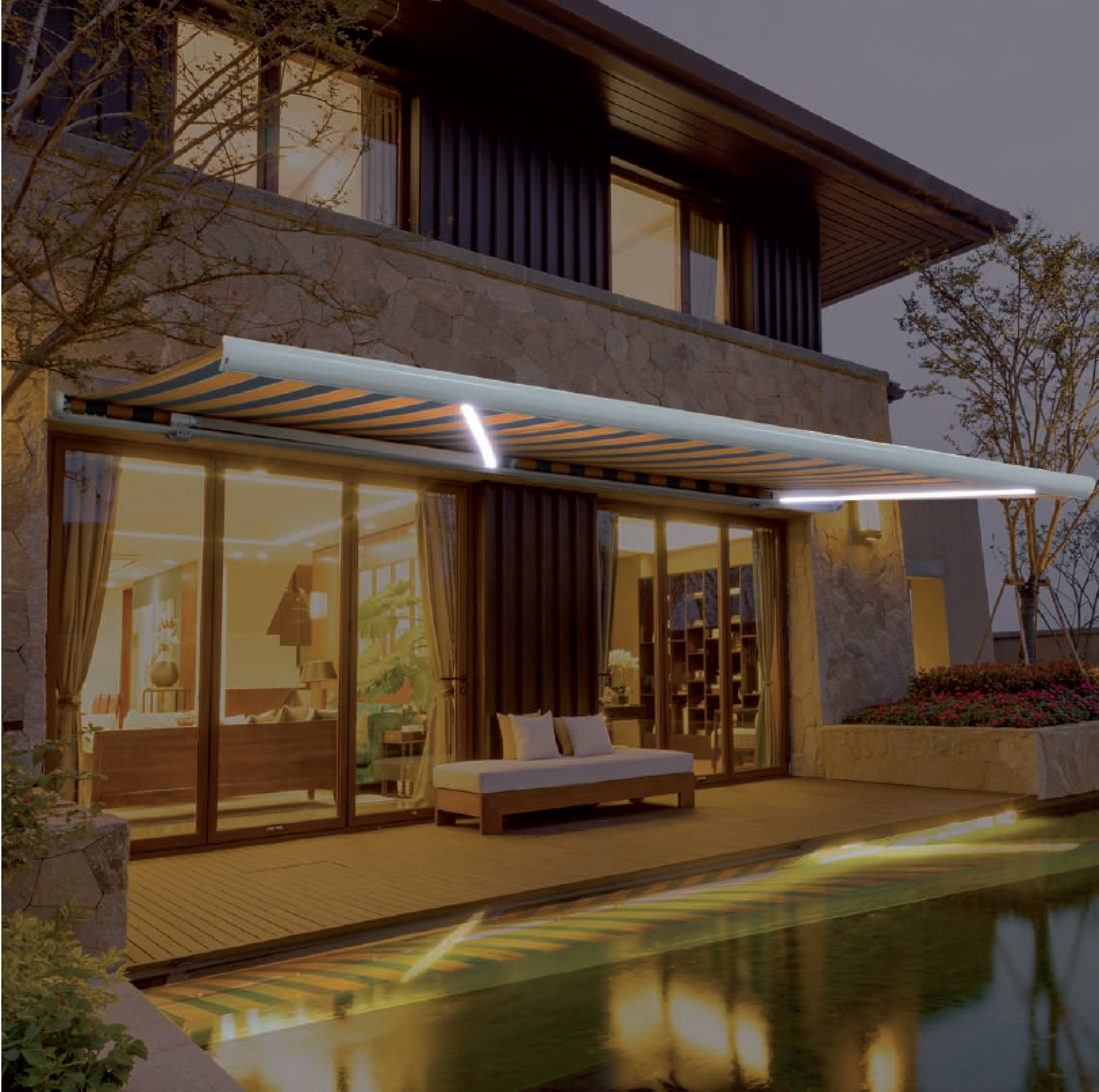 Elektrische Alu Vollkassettenmarkisen 4x3m D064 mit LED Leuchter aus Europa